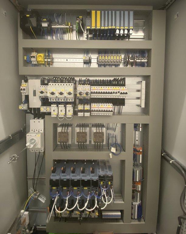 Schaltschrank